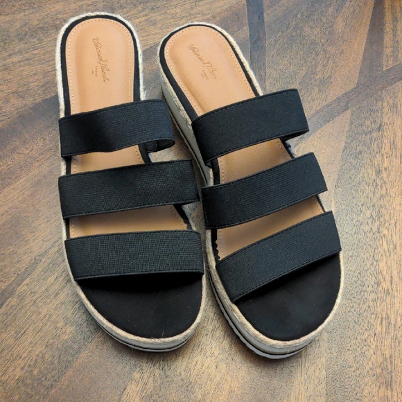 Target Universal Thread Florence Heels Black Triple Strap Sandals Size 9 - Picture 1 of 9
